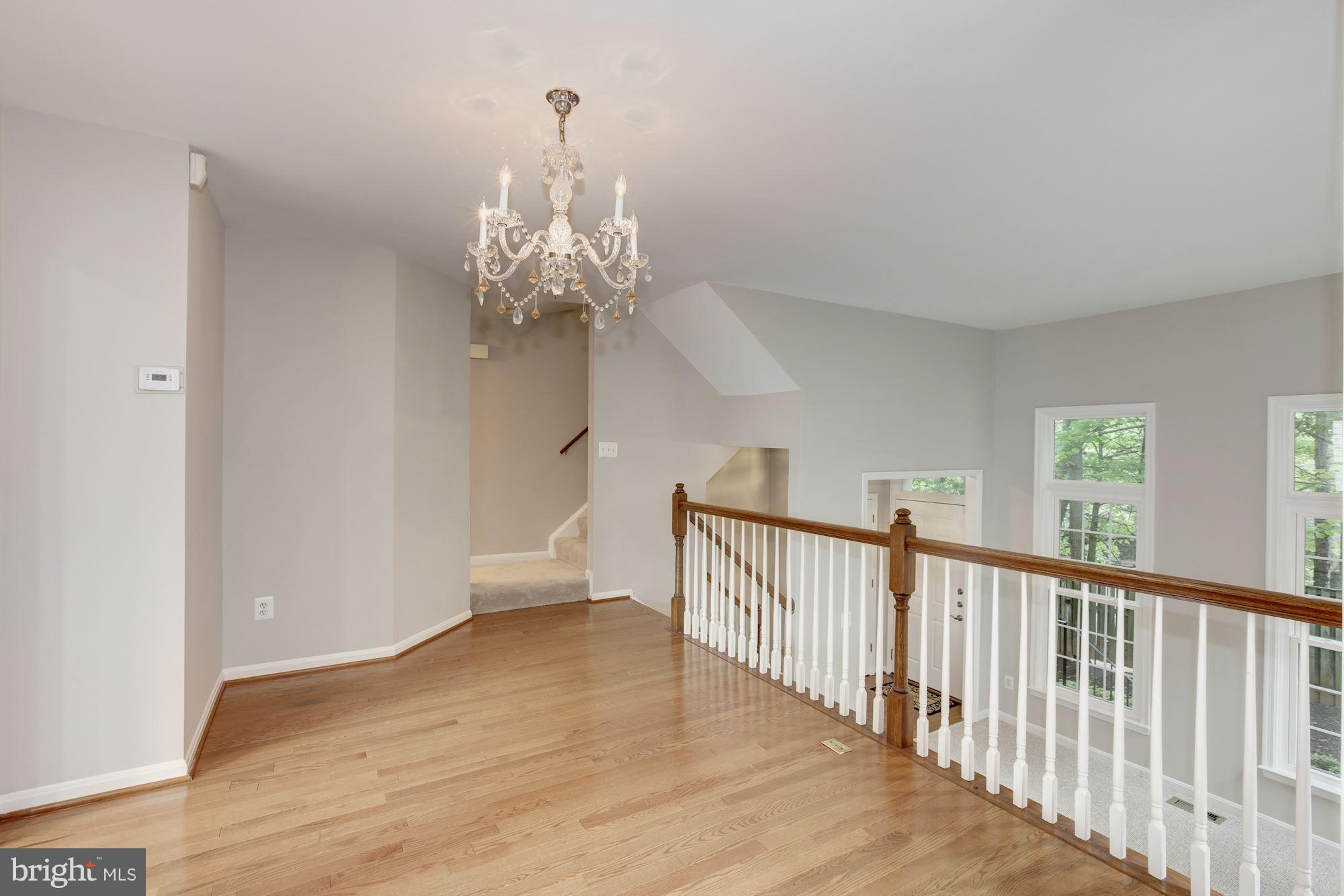 4666 West Braddock Road Alexandria, VA 22311 - Photo 8 of 29 Dining Room