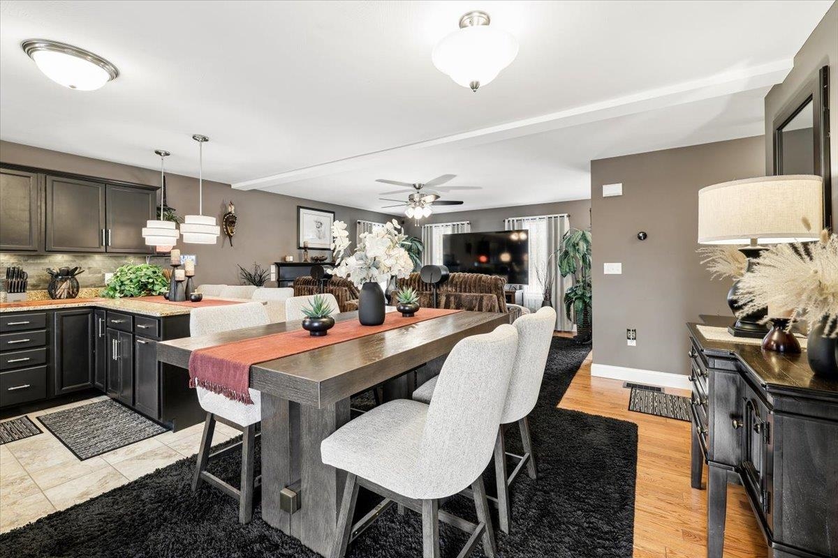 18 Crawford Lane Hooksett, NH 03106 - Photo 12 of 44