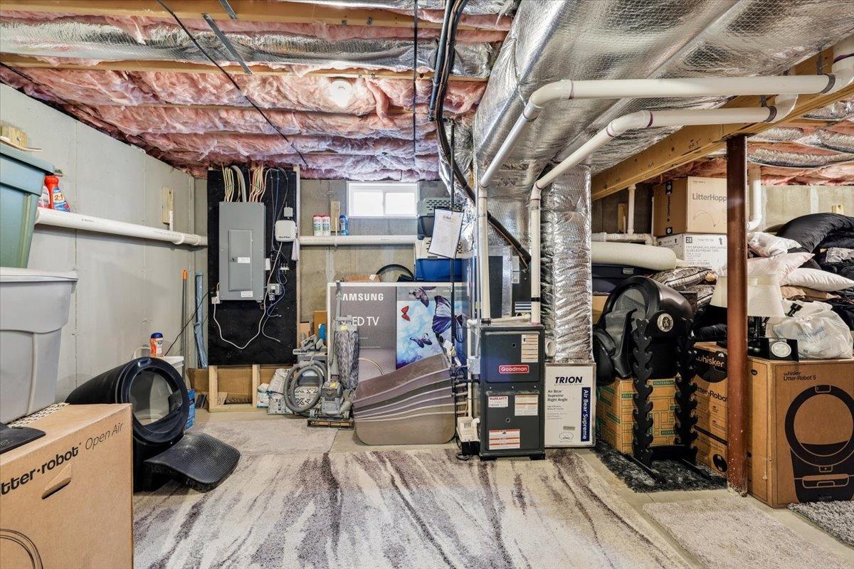 18 Crawford Lane Hooksett, NH 03106 - Photo 34 of 44