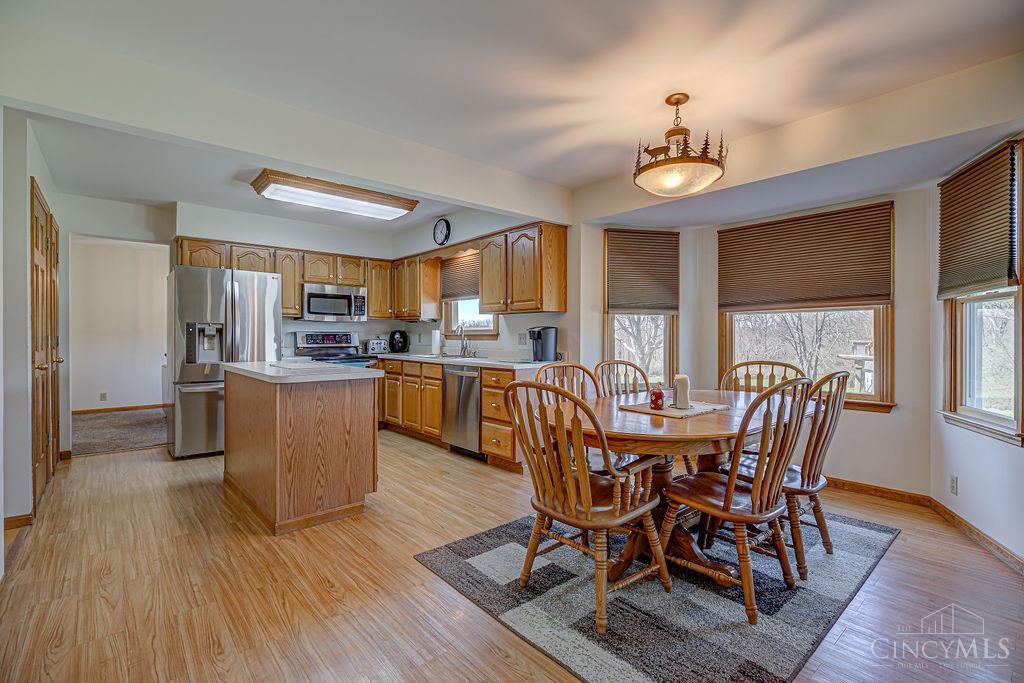 2405 Smith Road Hamilton, OH 45013 - Photo 7 of 48 Gallery Image 7