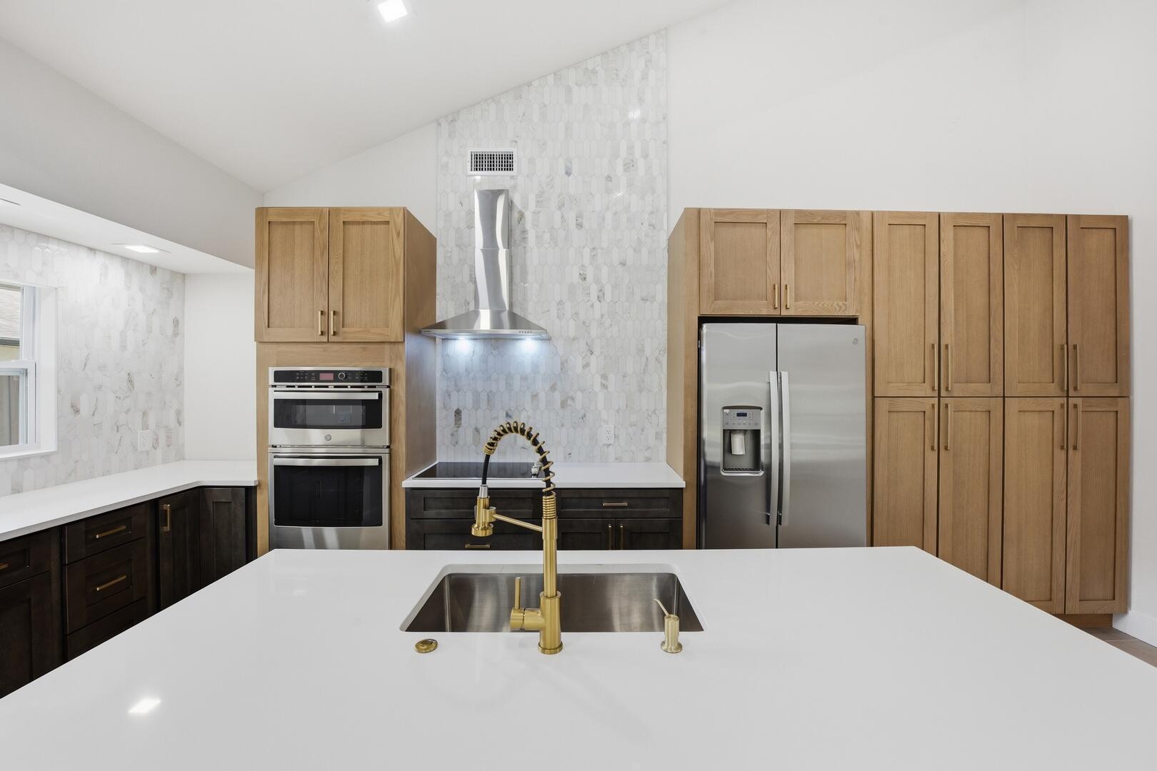 2908 Northwest 24th Way Boca Raton, FL 33431 - Photo 10 of 38 Updated Kitchen