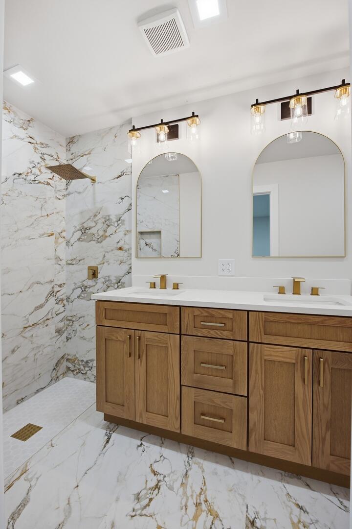 2908 Northwest 24th Way Boca Raton, FL 33431 - Photo 18 of 38 Double Sink
