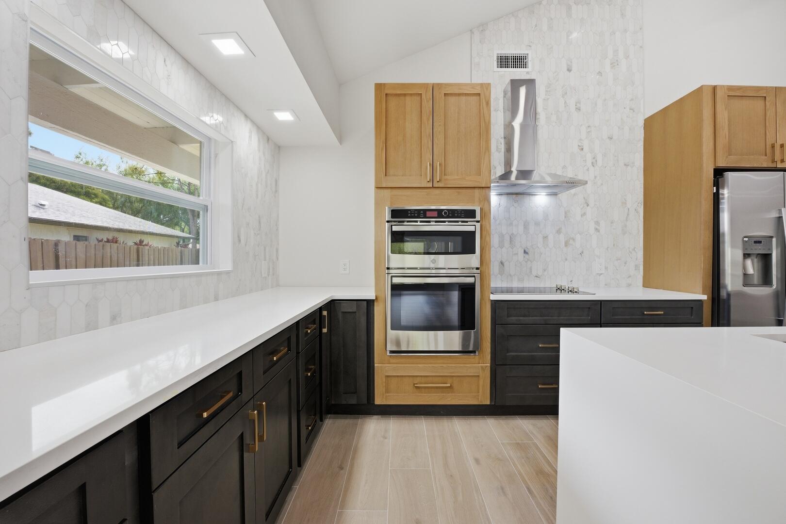 2908 Northwest 24th Way Boca Raton, FL 33431 - Photo 9 of 38 Stainless Steel Lighting