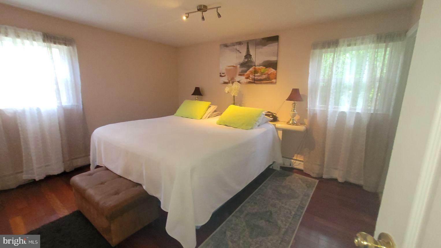 561 Rutgers Avenue Hamilton, NJ 08619 - Photo 16 of 32 Primary Bedroom