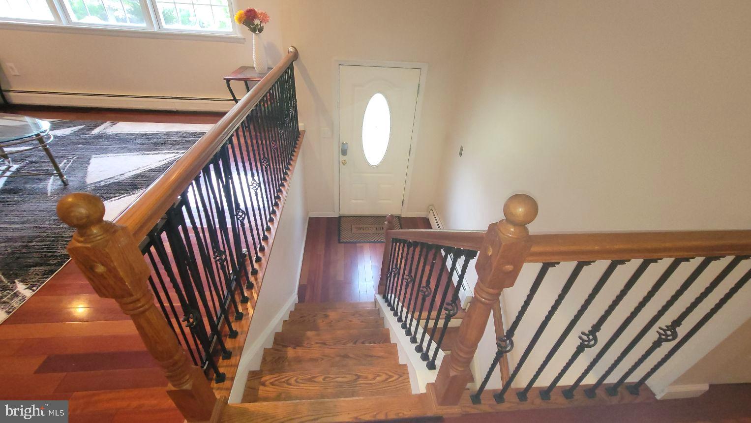 561 Rutgers Avenue Hamilton, NJ 08619 - Photo 7 of 32