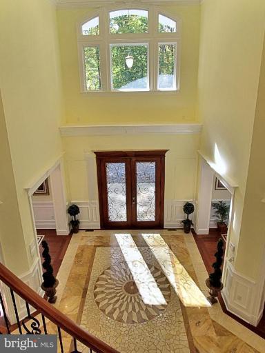 433 River Bend Road Great Falls, VA 22066 - Photo 24 of 30 Foyer from Upper Level