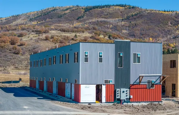 a outdoor view of house with mountain view
