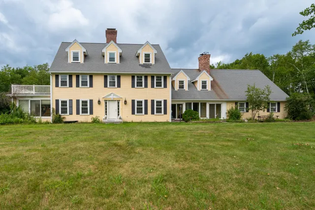 $999,000 | 93 Richardson Road, Dublin, NH 03444