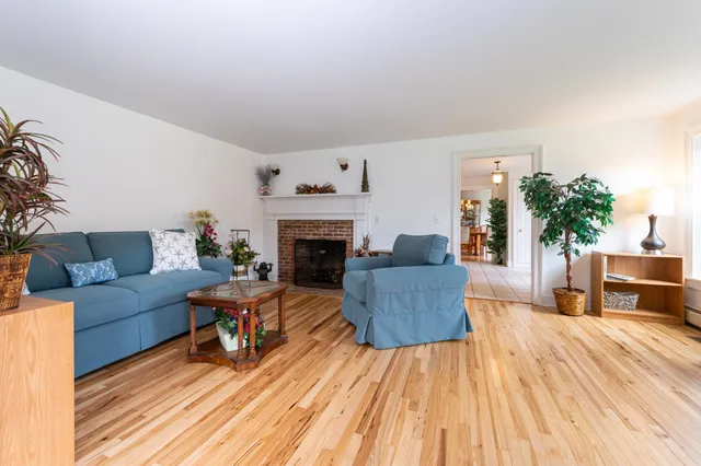 $999,000 | 93 Richardson Road, Dublin, NH 03444