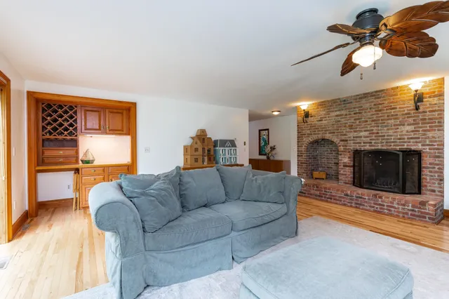 $999,000 | 93 Richardson Road, Dublin, NH 03444