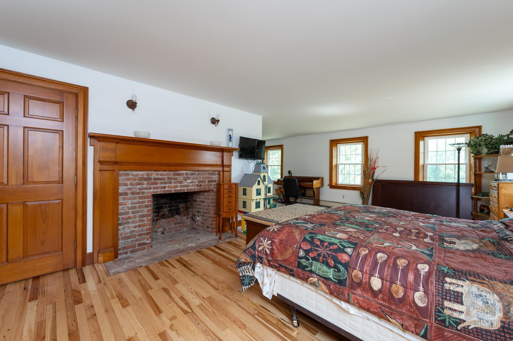 93 Richardson Road Dublin, NH 03444 - Photo 16 of 50