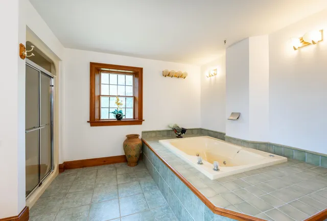 $999,000 | 93 Richardson Road, Dublin, NH 03444