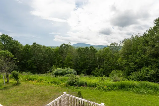 $999,000 | 93 Richardson Road, Dublin, NH 03444