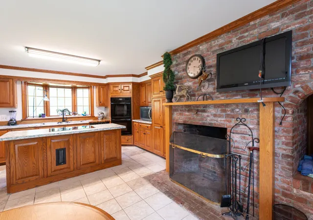 $999,000 | 93 Richardson Road, Dublin, NH 03444