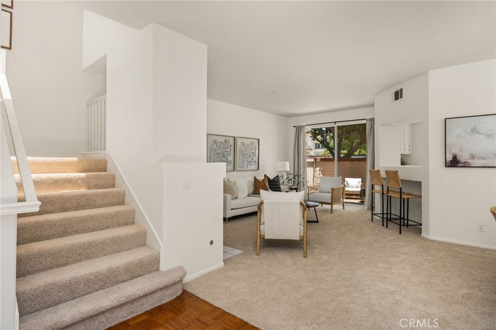 2345 Tryall Tustin, CA 92782 - Photo 5 of 46
