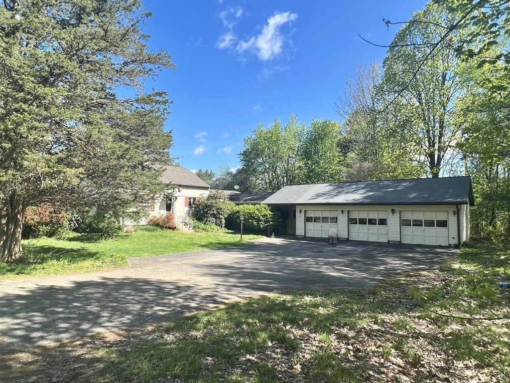 196 Brooks Road Templeton, MA 01468 - Photo 1 of 33 Gallery Image 1