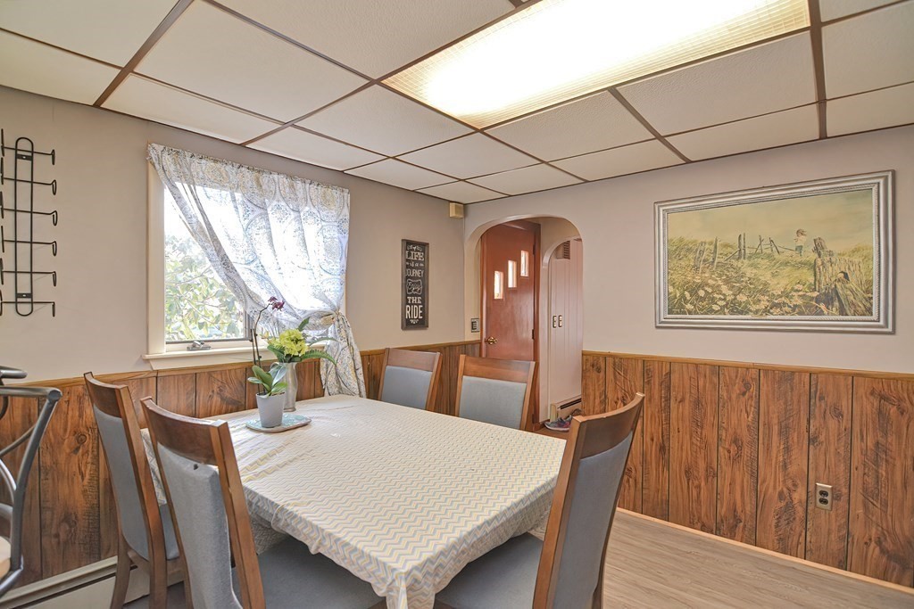 196 Brooks Road Templeton, MA 01468 - Photo 15 of 33 Gallery Image 15