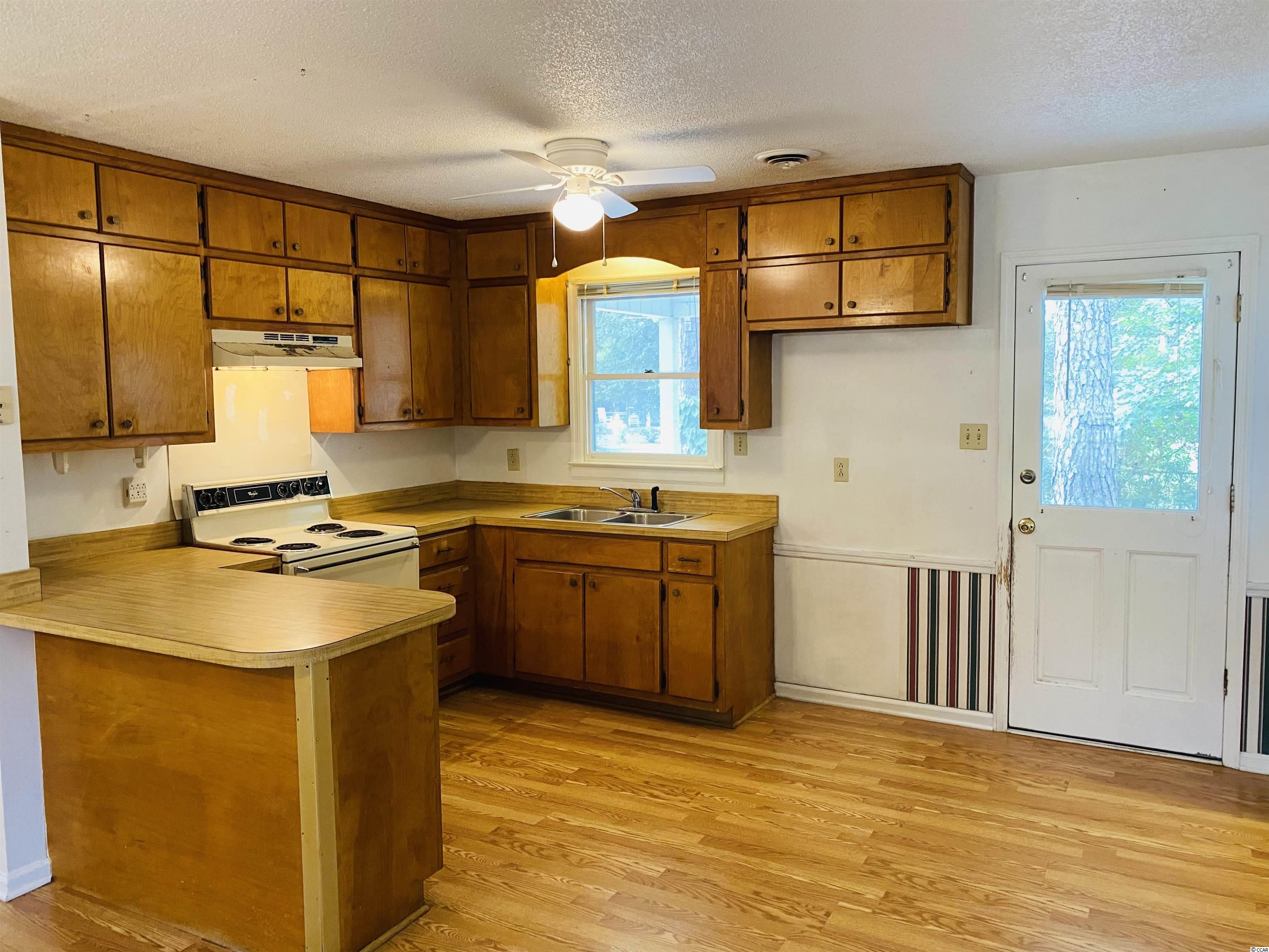 2512 Old Charleston Road Georgetown, SC 29440 - Photo 8 of 25