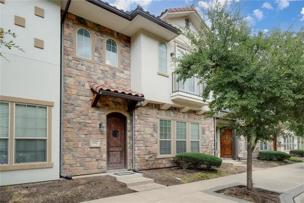 $399,000 | 6742 Estrella, Unit 2626, Irving, TX 75039