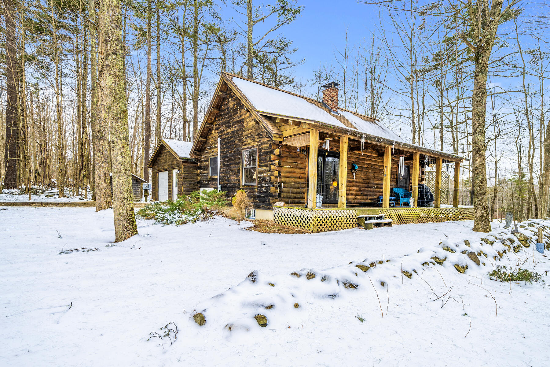 2495 Washington Road Waldoboro, ME 04572 - Photo 1 of 37 Front