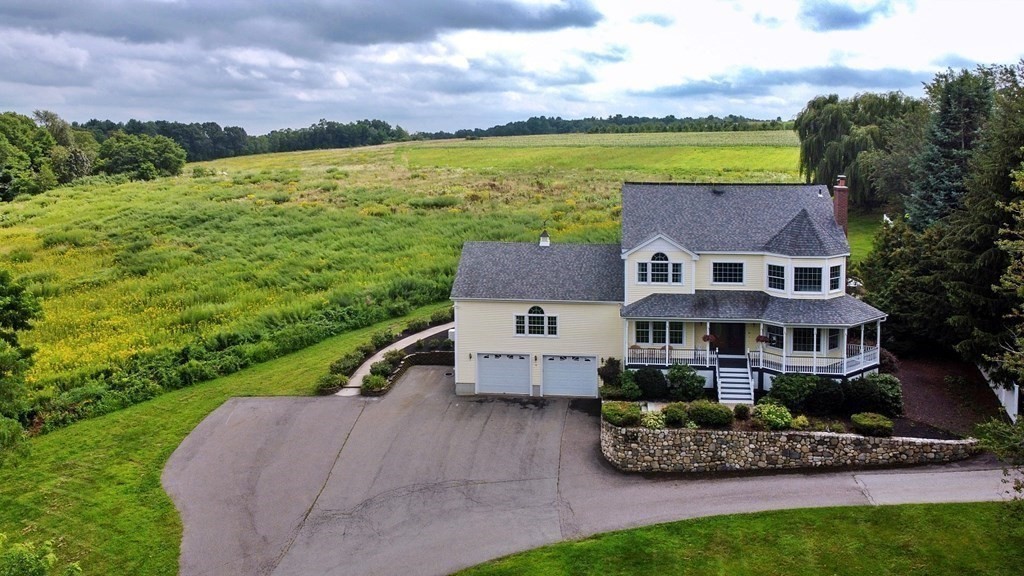 10 Wilder Road Bolton, MA 01740 - Photo 3 of 42