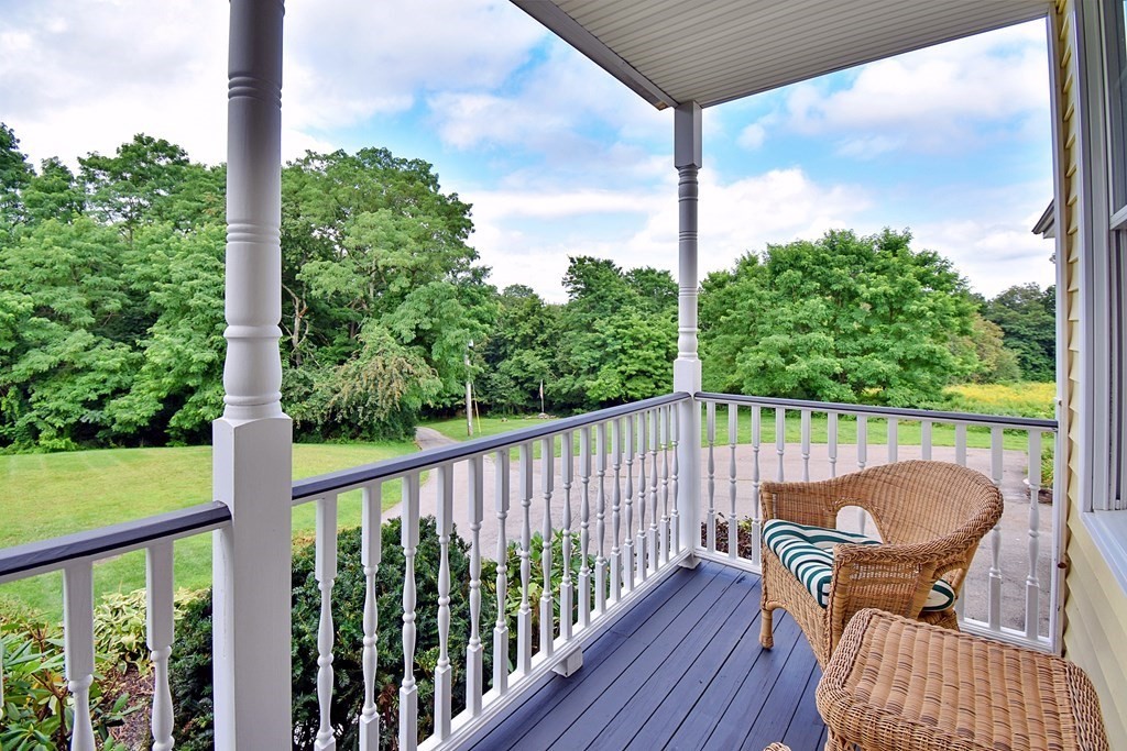 10 Wilder Road Bolton, MA 01740 - Photo 5 of 42