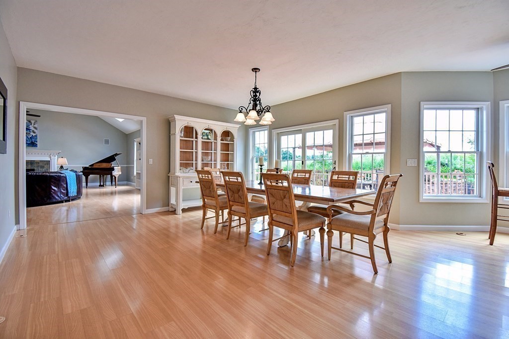 10 Wilder Road Bolton, MA 01740 - Photo 7 of 42