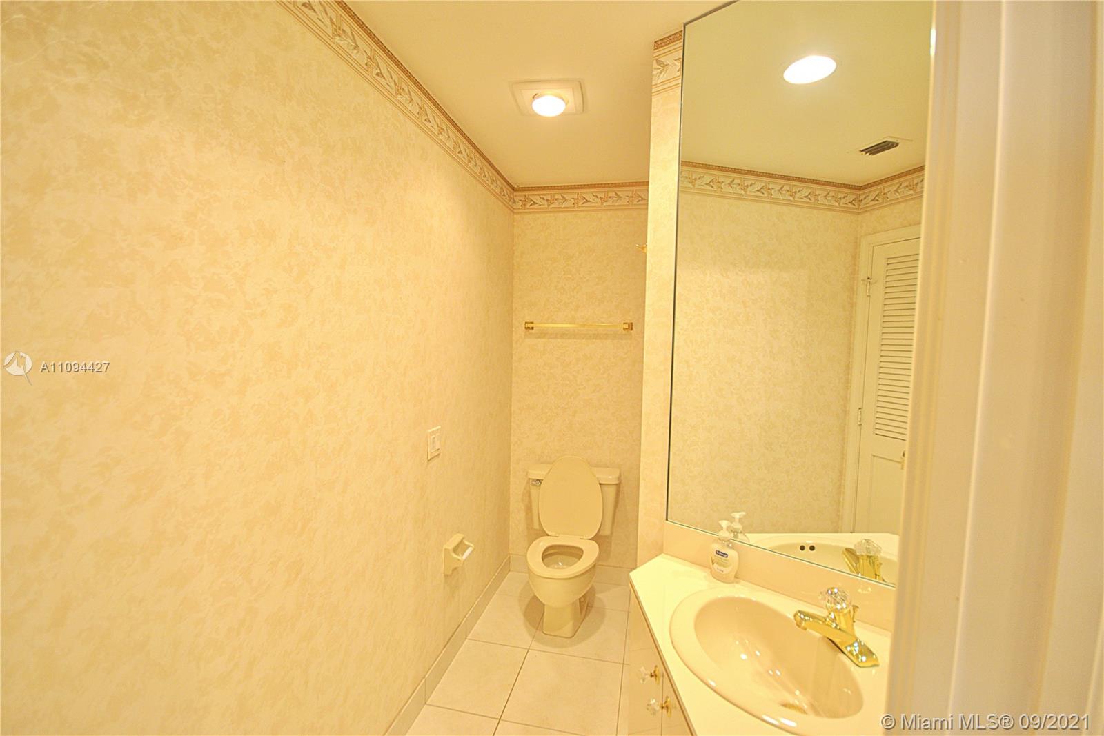 1240 Parkside Avenue Boca Raton, FL 33486 - Photo 17 of 60