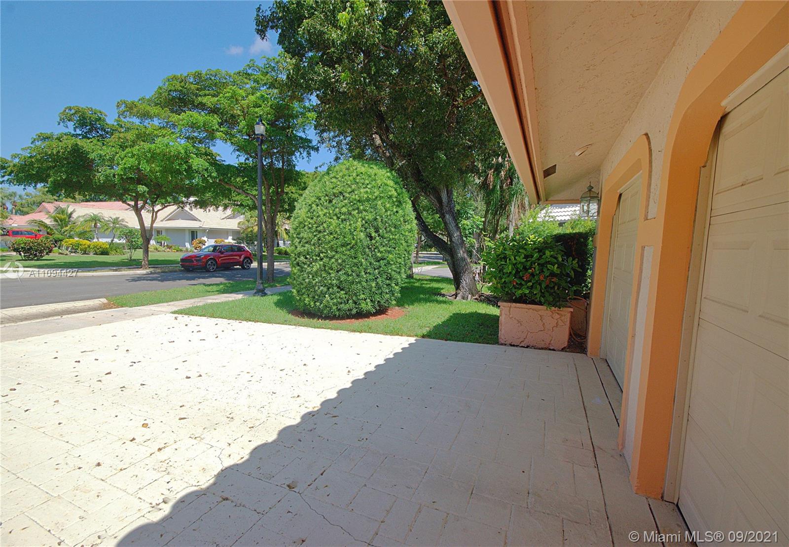 1240 Parkside Avenue Boca Raton, FL 33486 - Photo 9 of 60
