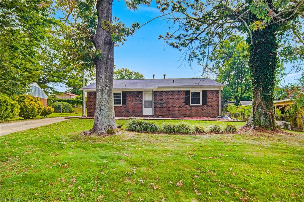 719 Habersham Road High Point, NC 27260 - Photo 3 of 25 Gallery Image 3