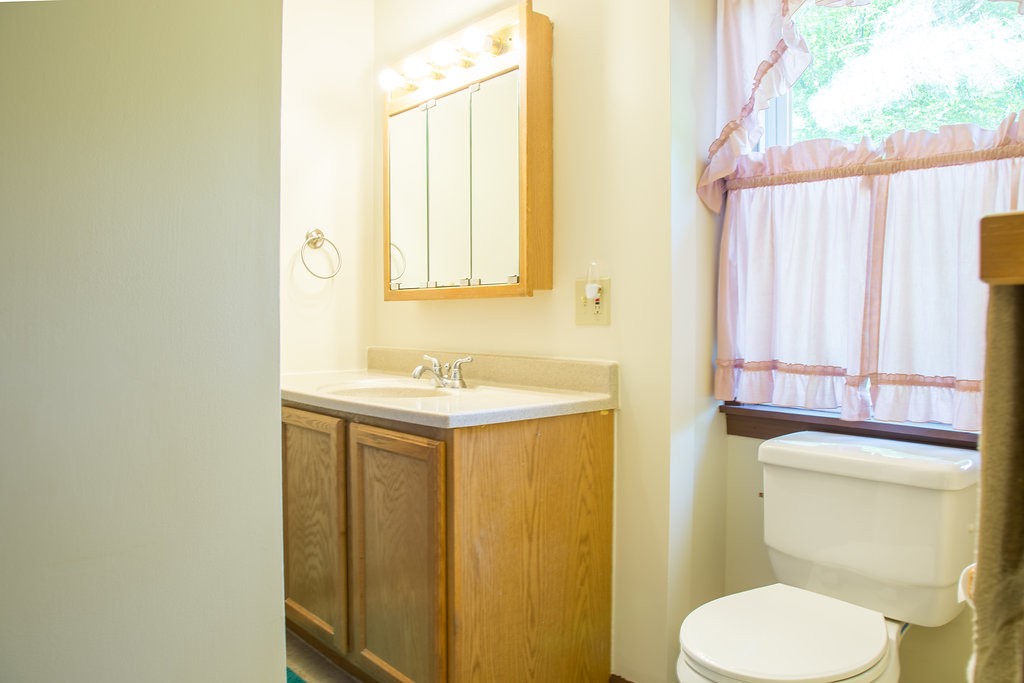 21 Warren Wright Road Belchertown, MA 01007 - Photo 12 of 30 Gallery Image 12
