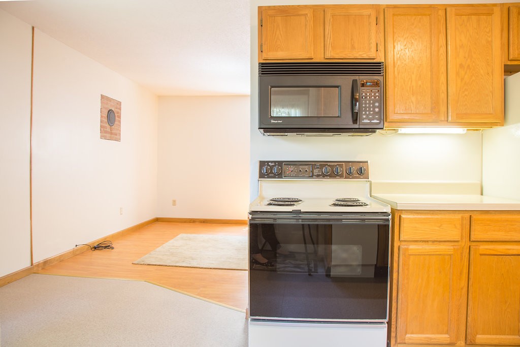 21 Warren Wright Road Belchertown, MA 01007 - Photo 9 of 30 Gallery Image 9