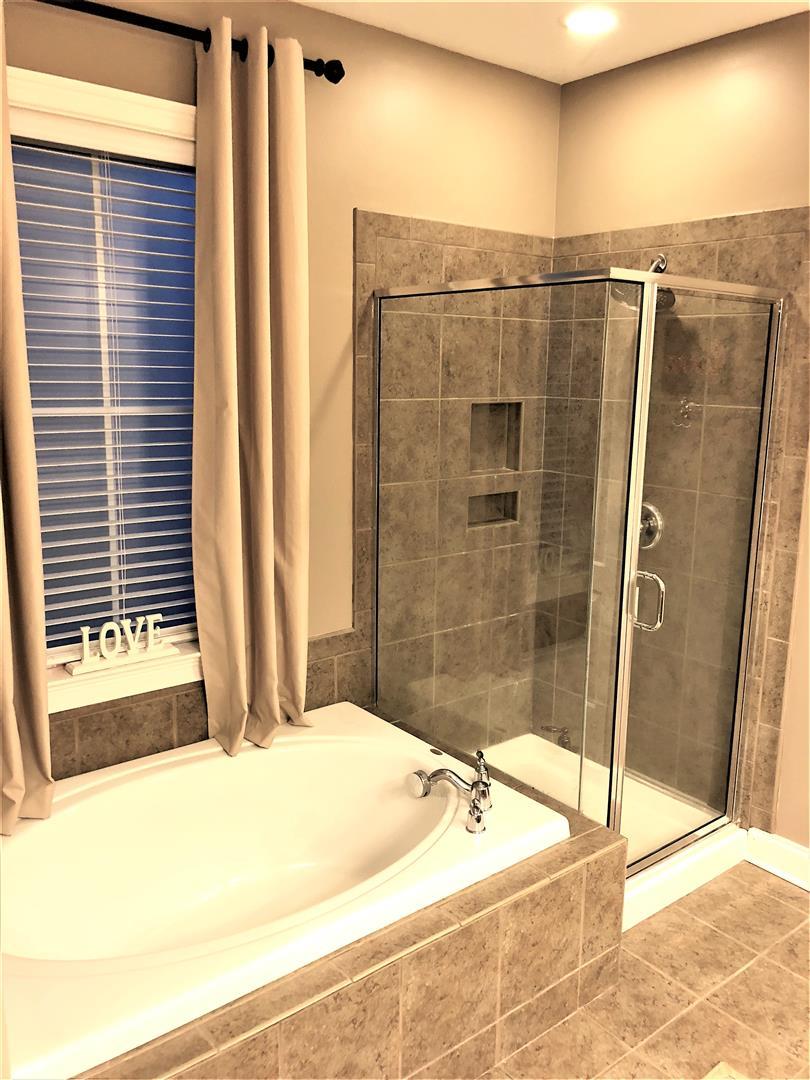 148 Ashley Bluffs Road Summerville, SC 29485 - Photo 17 of 25 Steven McGuinn - 17 Master Bath Tub & Sh