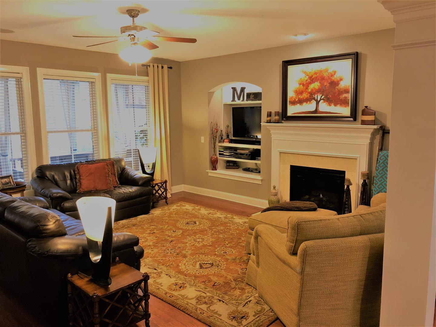 148 Ashley Bluffs Road Summerville, SC 29485 - Photo 8 of 25 Steven McGuinn - 8 Family Room