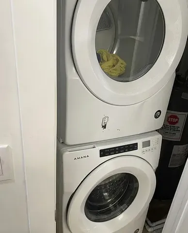 a close up view of washer and dryer
