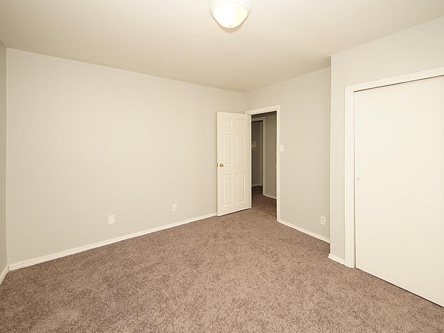 5052 Rockingham Street North Charleston, SC 29406 - Photo 14 of 21 14