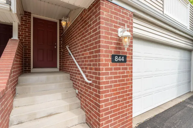 $269,750 | 844 Coon Rapids Boulevard Extension Northwest, Coon Rapids, MN 55433