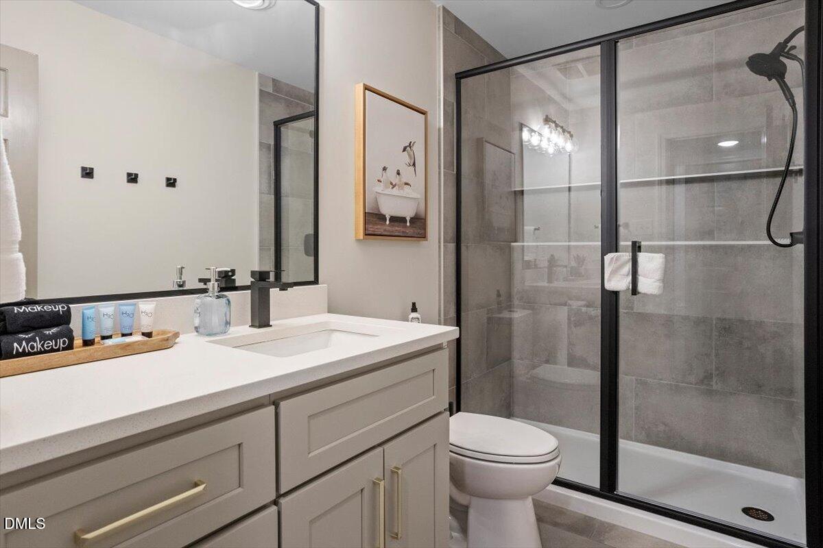 4805 Kilkenny Place Raleigh, NC 27612 - Photo 25 of 30