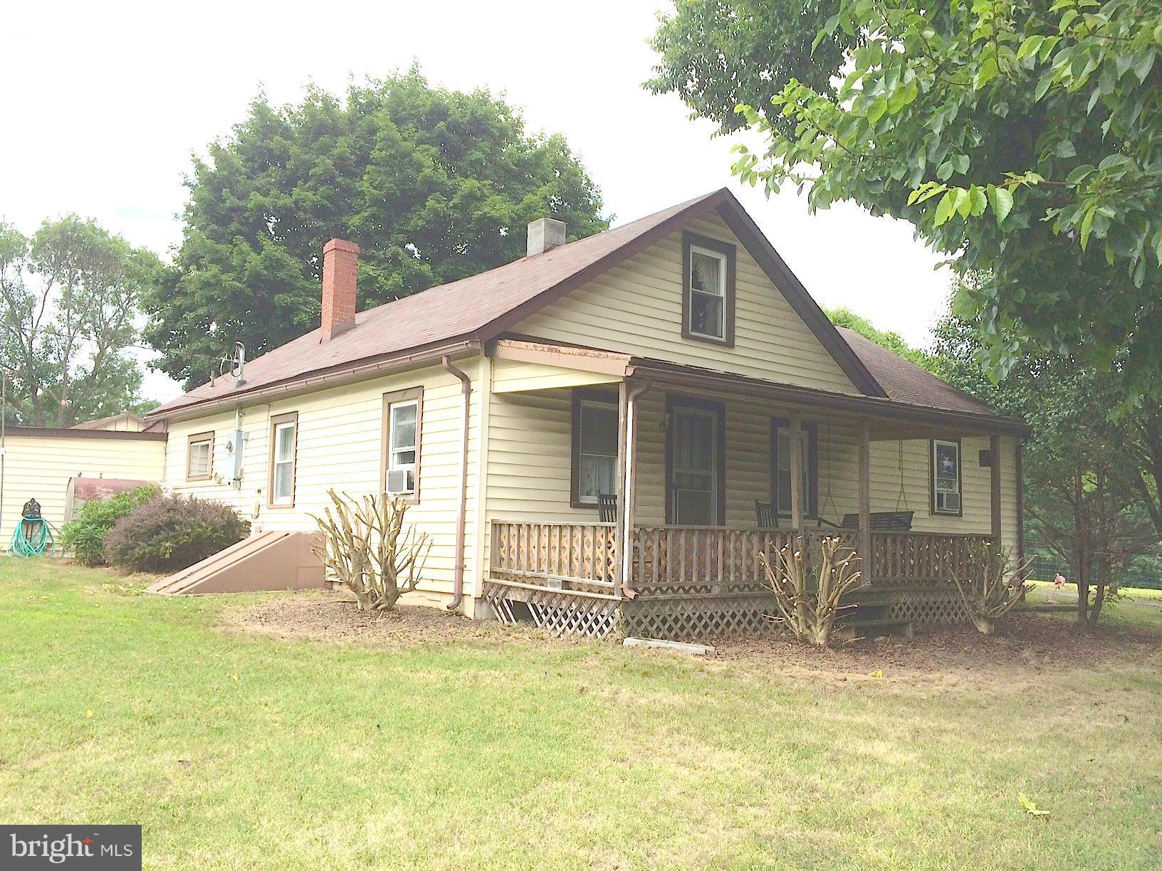 584 Esteppe Road Front Royal, VA 22630 - Photo 8 of 10 Exterior (Front)
