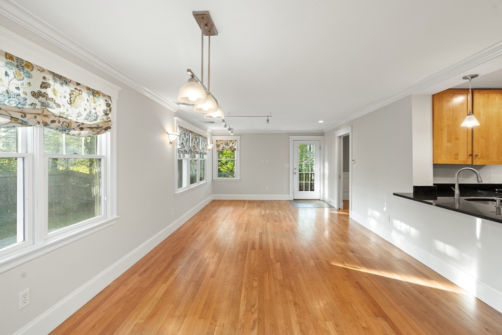 62 Harding Road Lexington, MA 02420 - Photo 14 of 42