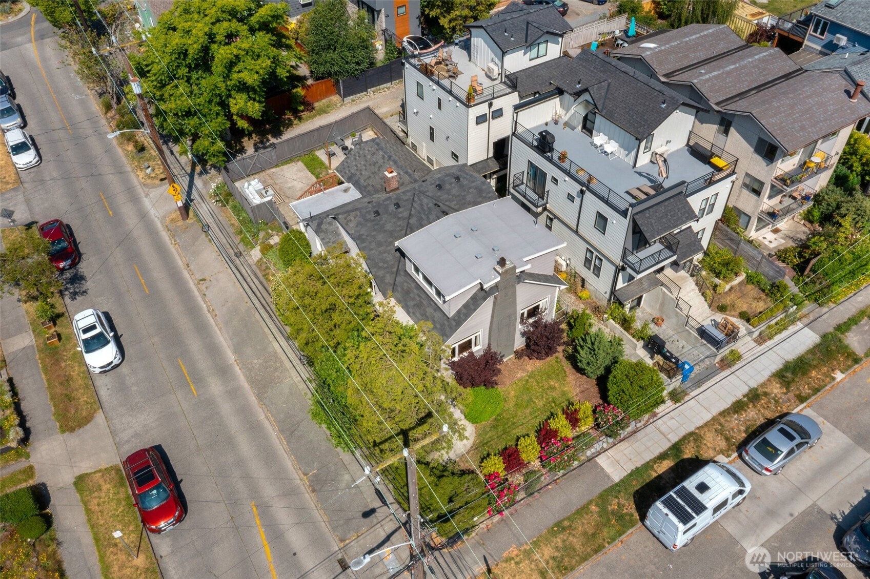 4003 Midvale Avenue North Seattle, WA 98103 - Photo 35 of 40