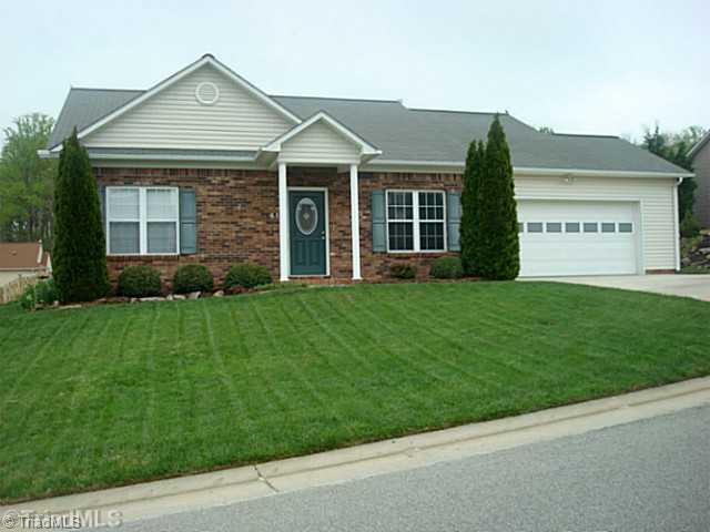 413 Barnsdale Ridge Road Kernersville, NC 27284 - Photo 1 of 15 Exterior Front. 413 Barnsdale Ridge Dr. Located in a quiet neighborhood convenient to both Business and I-40, plus major shopping!