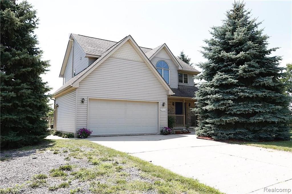2733 Luna Pier Road Erie, MI 48133 - Photo 1 of 54