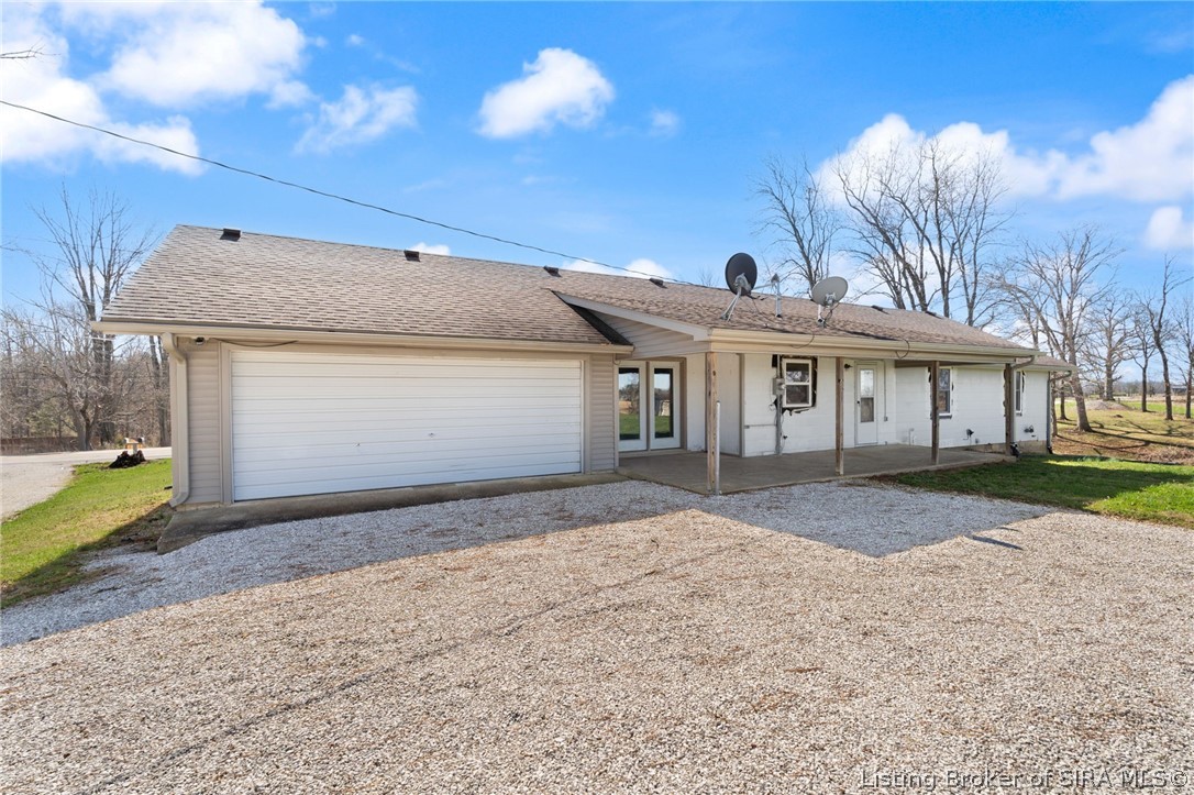 3061 Highway 56 Salem, IN 47167 - Photo 4 of 43