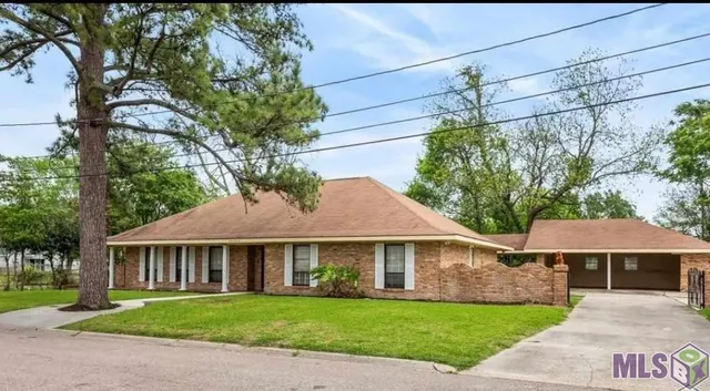 $202,000 | 24305 Engolio Street, Plaquemine, LA 70764