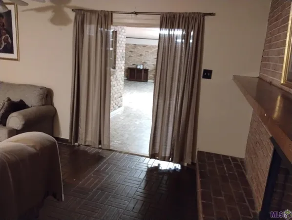 $187,000 | 24305 Engolio Street, Plaquemine, LA 70764