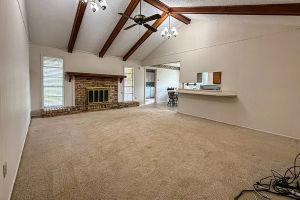 $1,950 | 51 A Paul Dixon Road, Huntsville, TX 77320