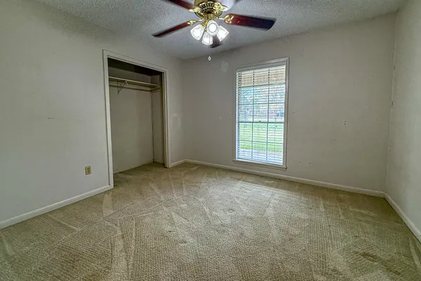 $1,950 | 51 A Paul Dixon Road, Huntsville, TX 77320