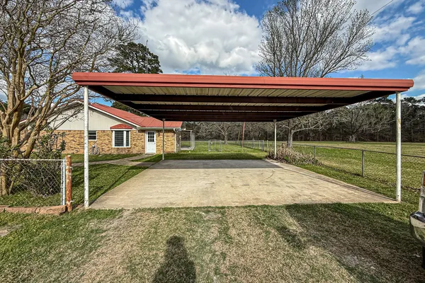 $1,950 | 51 A Paul Dixon Road, Huntsville, TX 77320