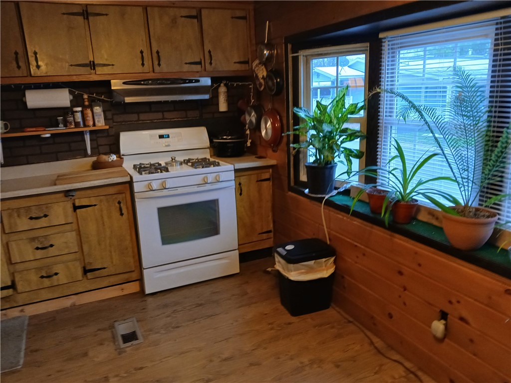 193 Tupper Way Manchester, NY 14504 - Photo 13 of 28